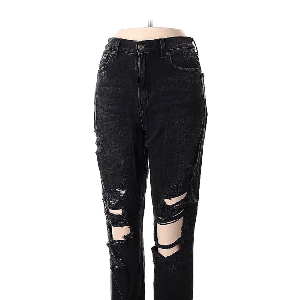 American Eagle mom jeans